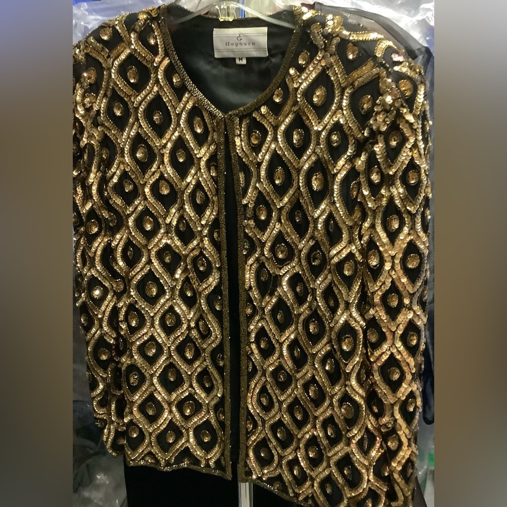EUC vintage Gold 100% silk sequined beaded jacket
